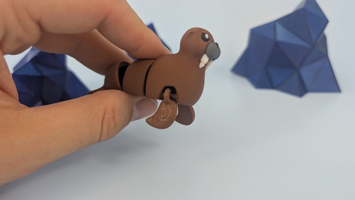 Walrus Keychain figure in hand